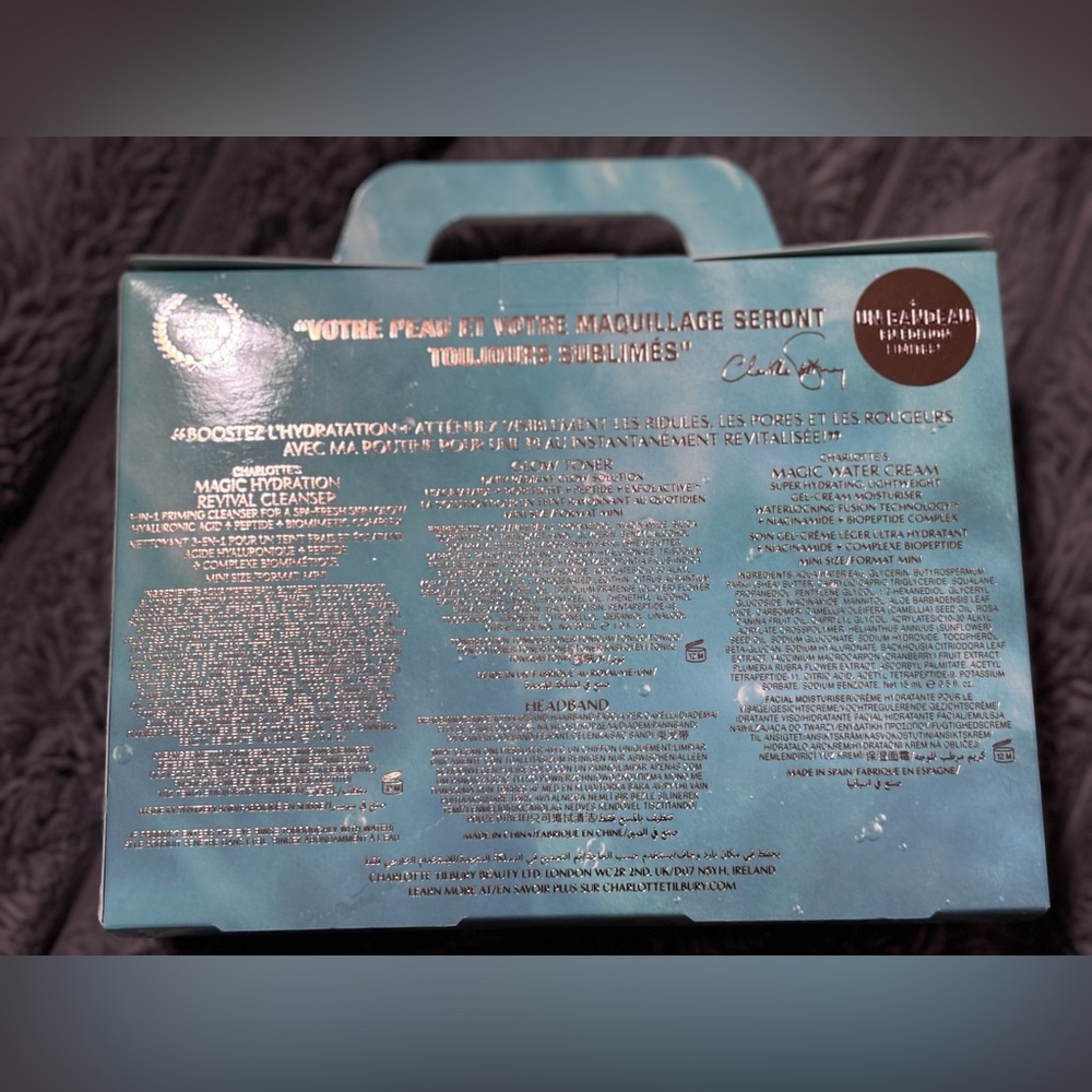 Charlotte Tilbury Hydration Revival Skincare Discovery Set - Picture 2 of 3